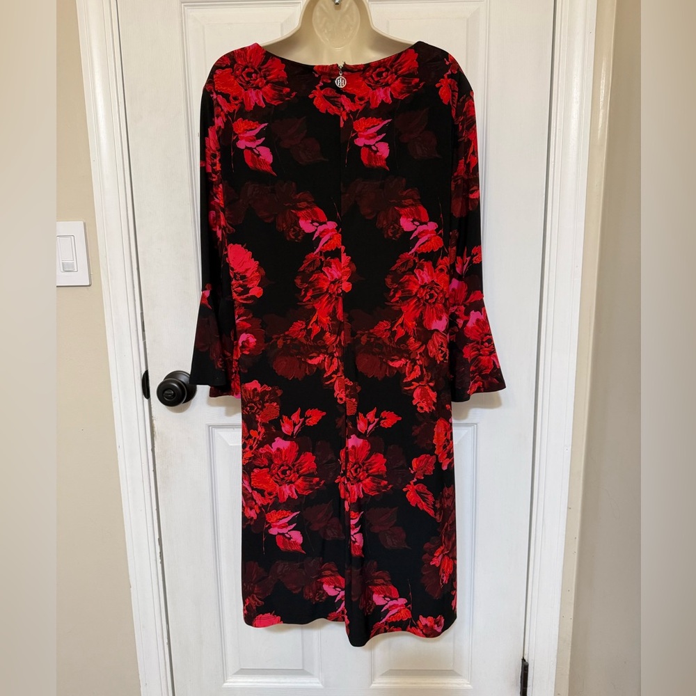 Tommy Hilfiger Floral Fit & Flare Dress Plus Size 16 - Picture 4 of 5